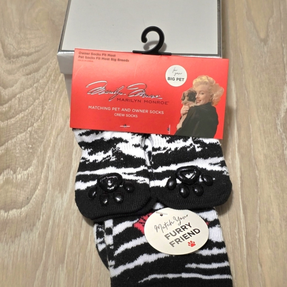 Marilyn Monroe Zebra Pattern Crew Socks